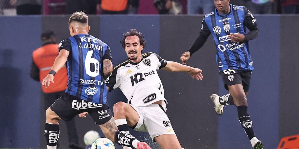 Situación de análisis de VAR CONMEBOL Sudamericana: IDV vs. Atlético-MG